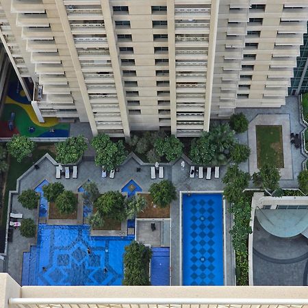Downtown Oasis, Burj Khalifa Views, Luxury Amenities Apartment Дубай Екстериор снимка