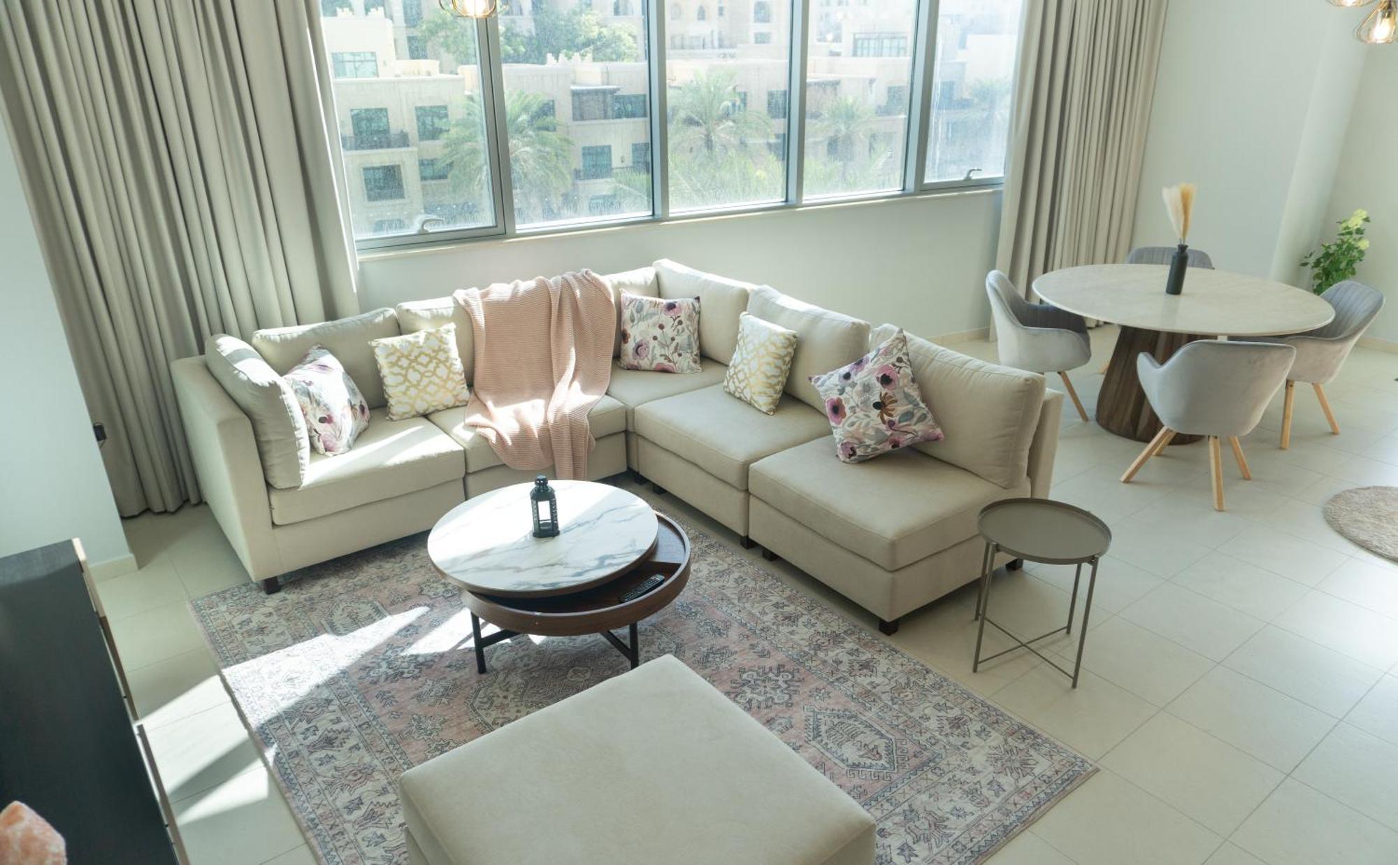 Downtown Oasis, Burj Khalifa Views, Luxury Amenities Apartment Дубай Екстериор снимка
