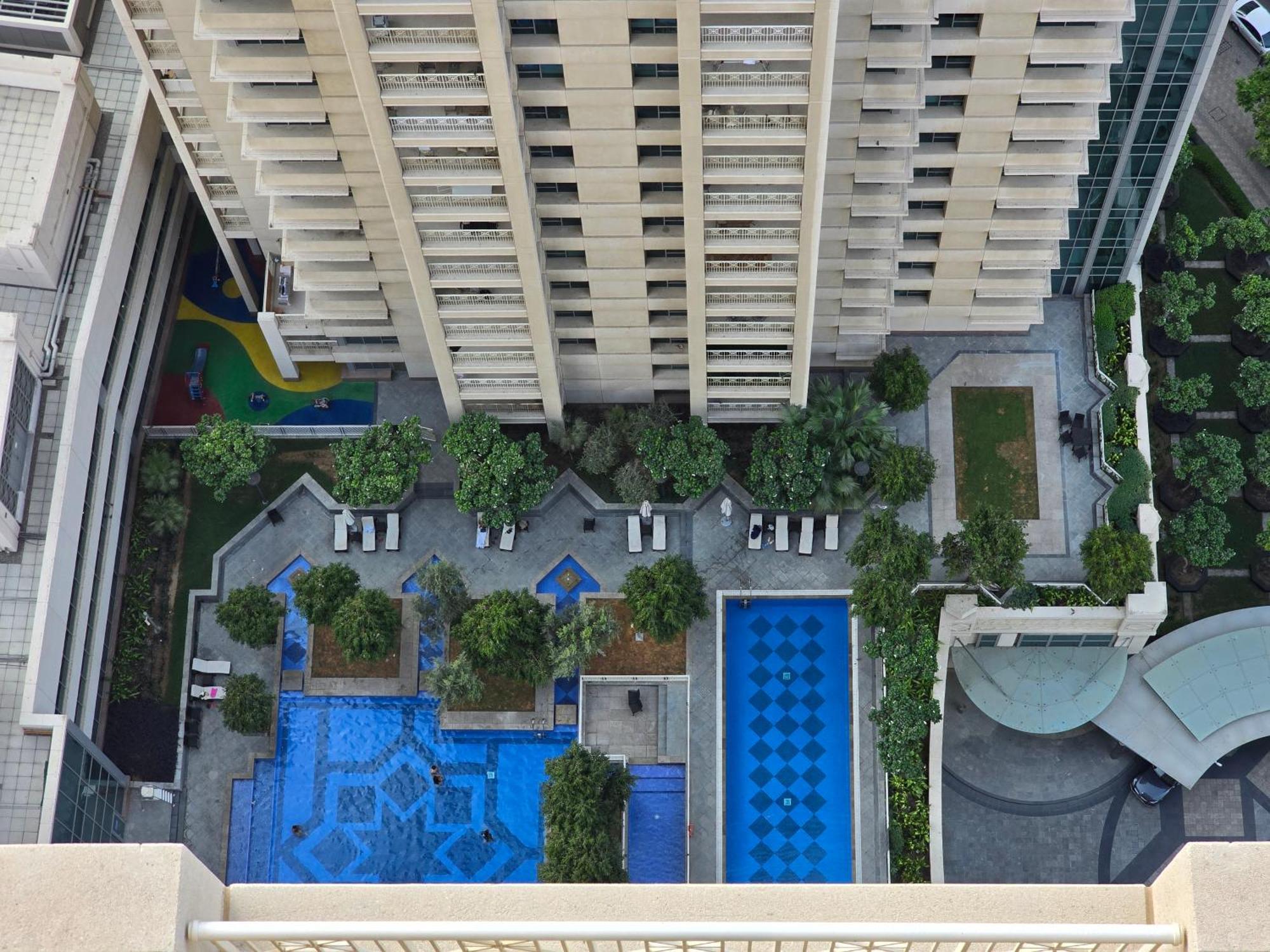 Downtown Oasis, Burj Khalifa Views, Luxury Amenities Apartment Дубай Екстериор снимка